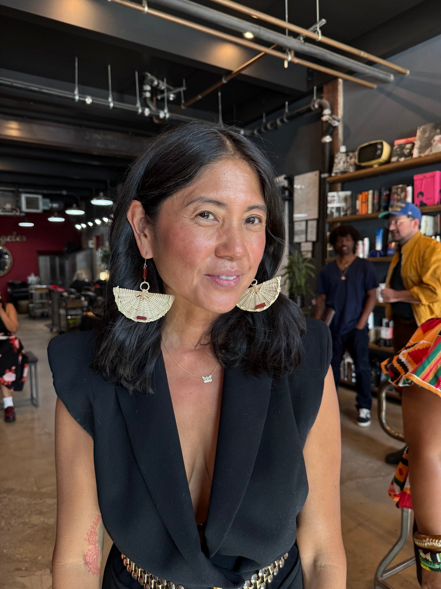 Pamaypay (Fan) earrings